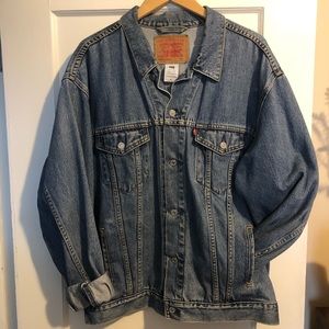 Levi’s Jean Jacket // Standard Trucker